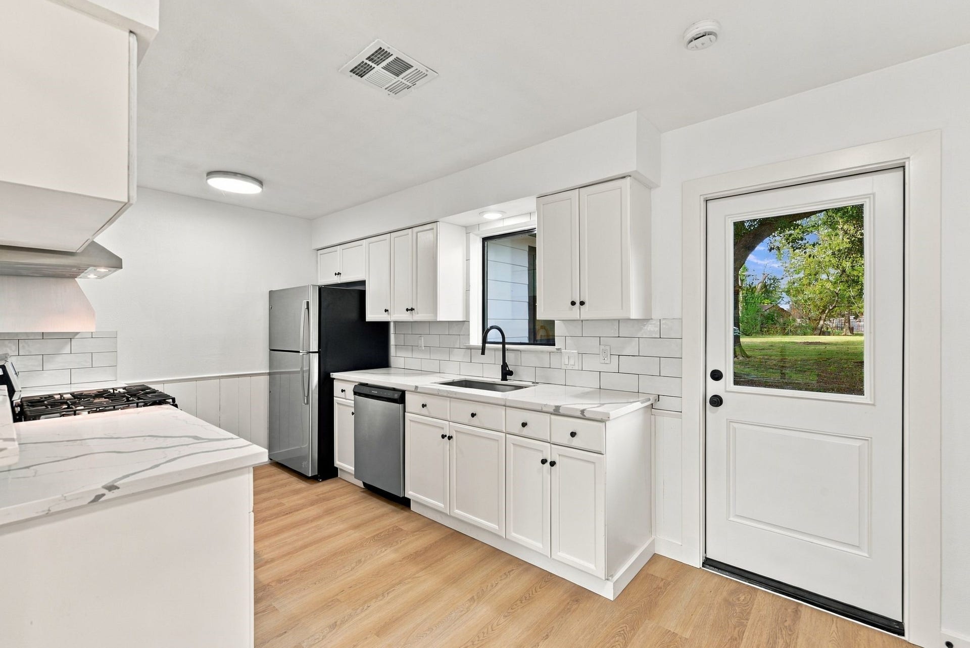 4143 Hill Oak Drive, Houston, TX 77092 4143 Hill Oak Drive, Houston, TX 77092