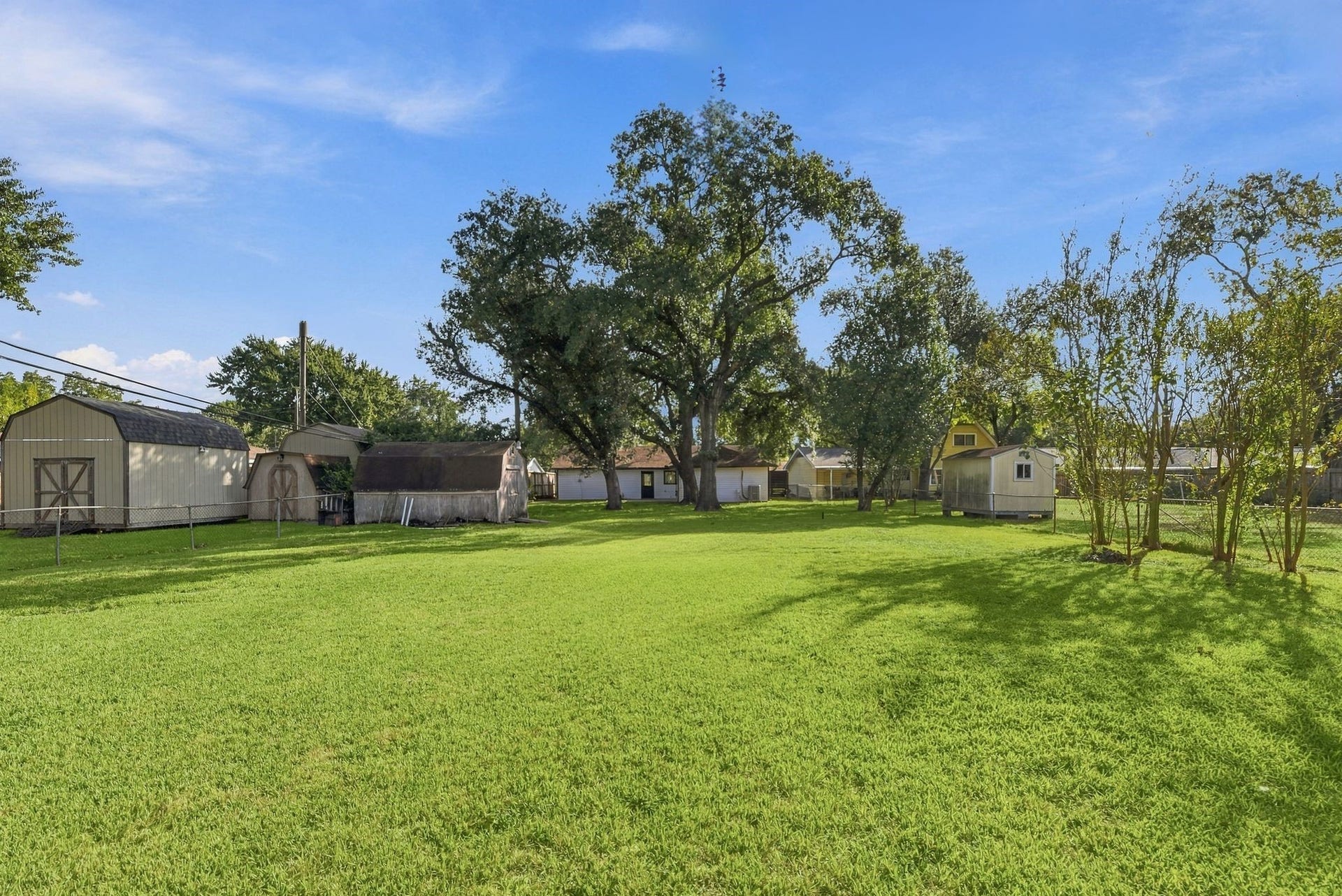 4143 Hill Oak Drive, Houston, TX 77092 4143 Hill Oak Drive, Houston, TX 77092