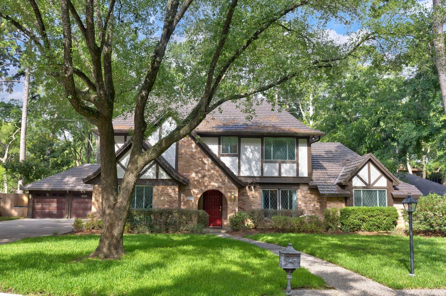 Property photo for 5618 Braxtonshire Court, Houston, TX