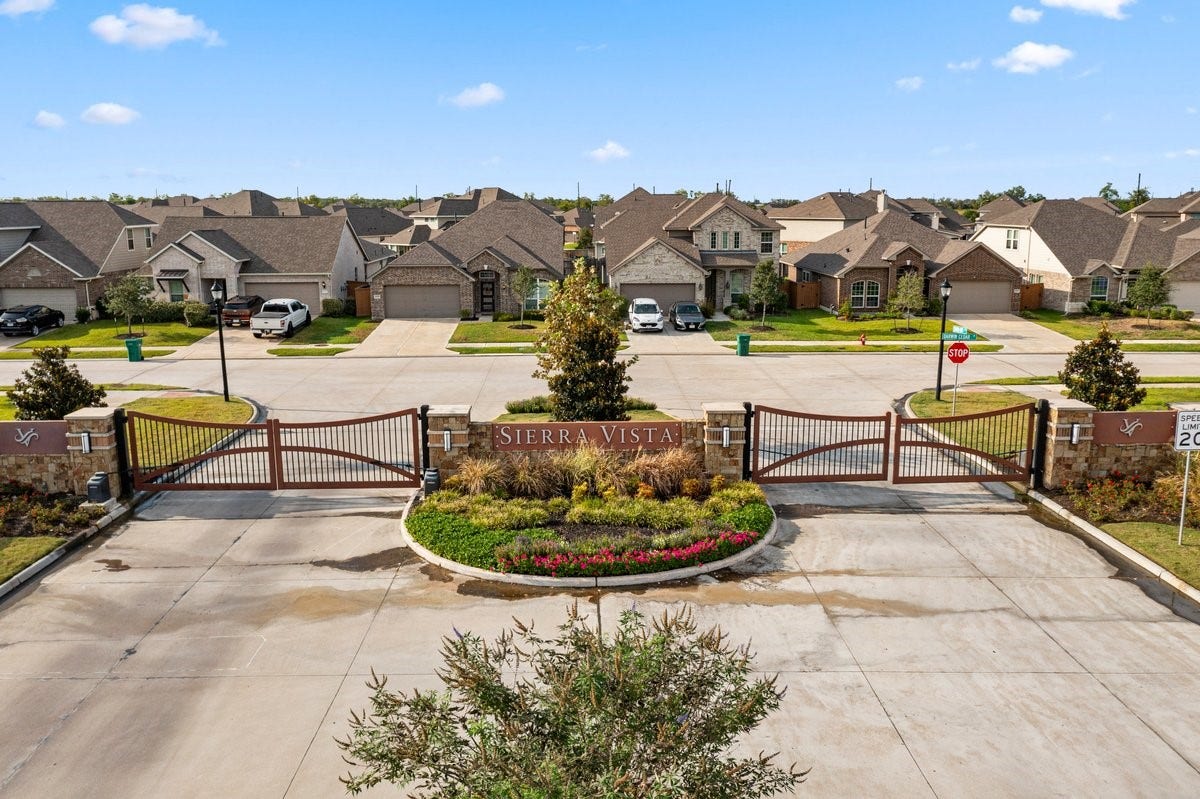 1702 Darwin Cedar Drive, Rosharon, TX 77583 This home is conveniently located in the gated section of the community