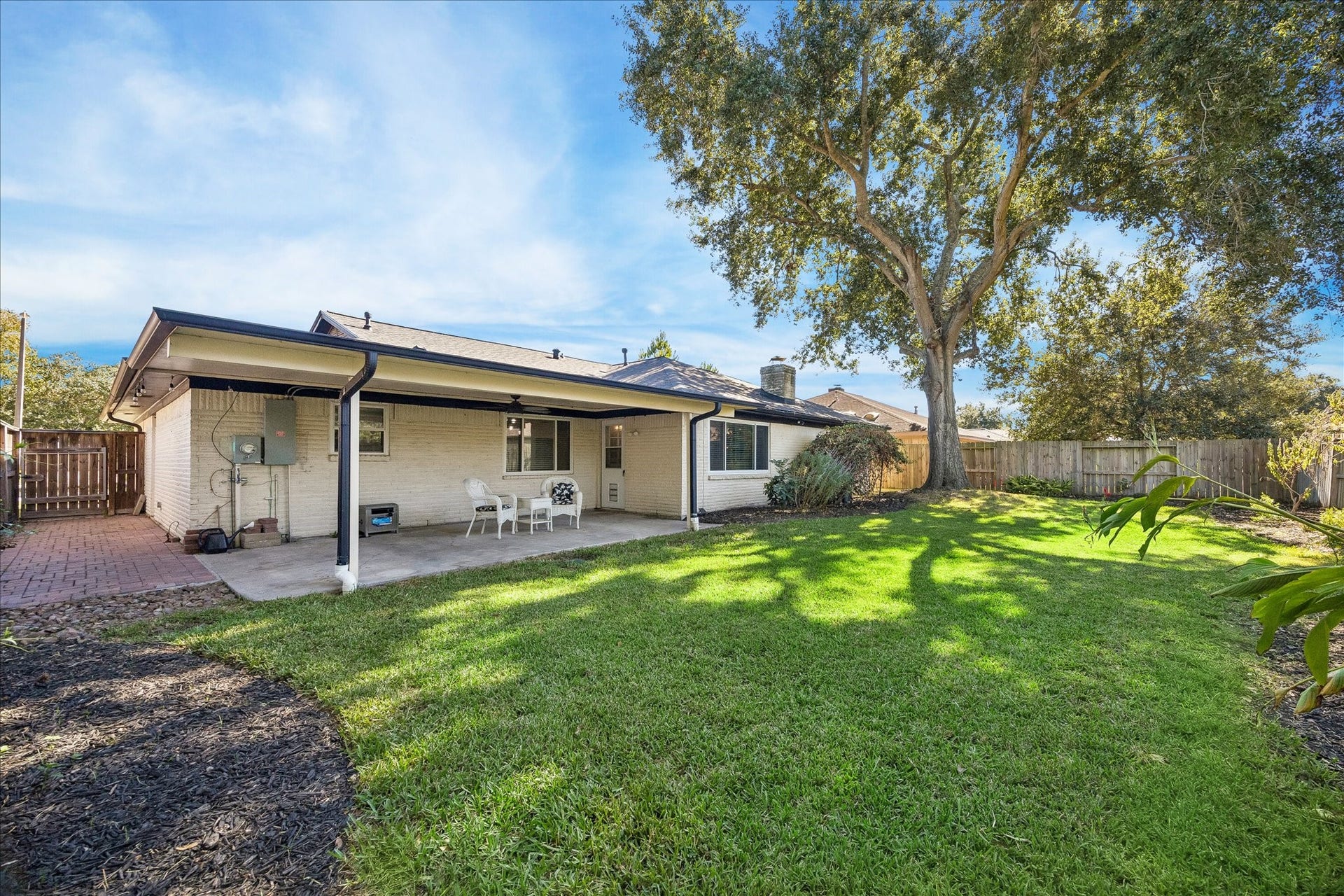 15726 Blackhawk Boulevard, Friendswood, TX 77546 15726 Blackhawk Boulevard, Friendswood, TX 77546