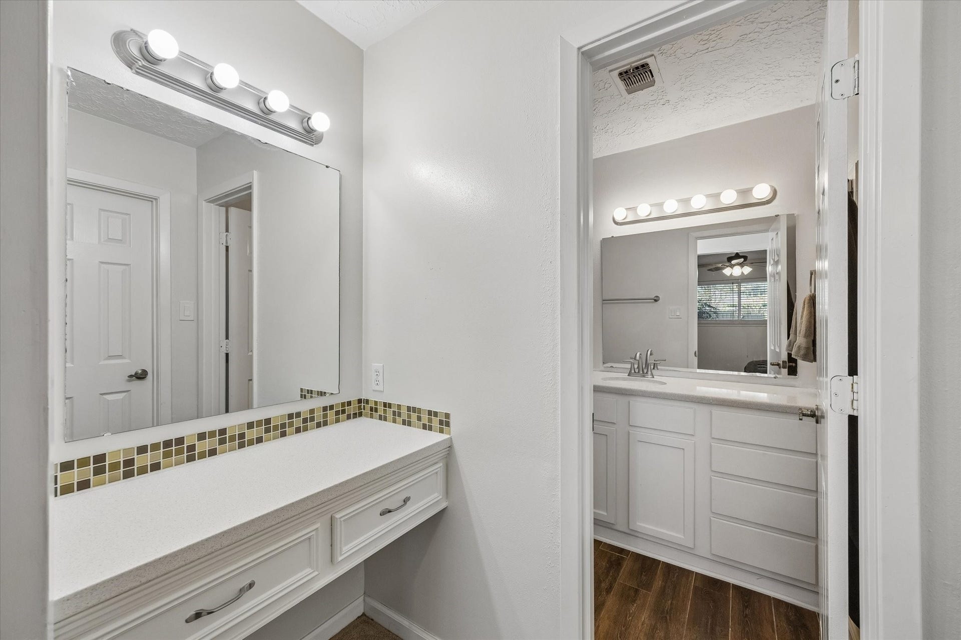 15726 Blackhawk Boulevard, Friendswood, TX 77546 15726 Blackhawk Boulevard, Friendswood, TX 77546
