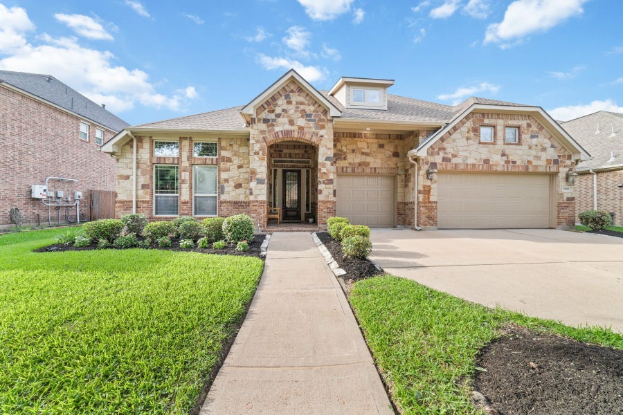 Property photo for 17018 Mahogany Trace Lane, Richmond, TX