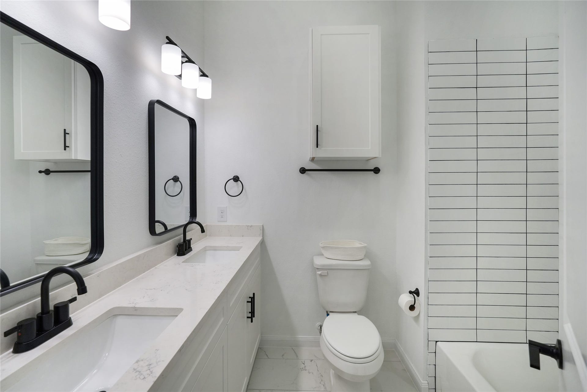 9902 Clark Road, #F, Houston, TX 77076