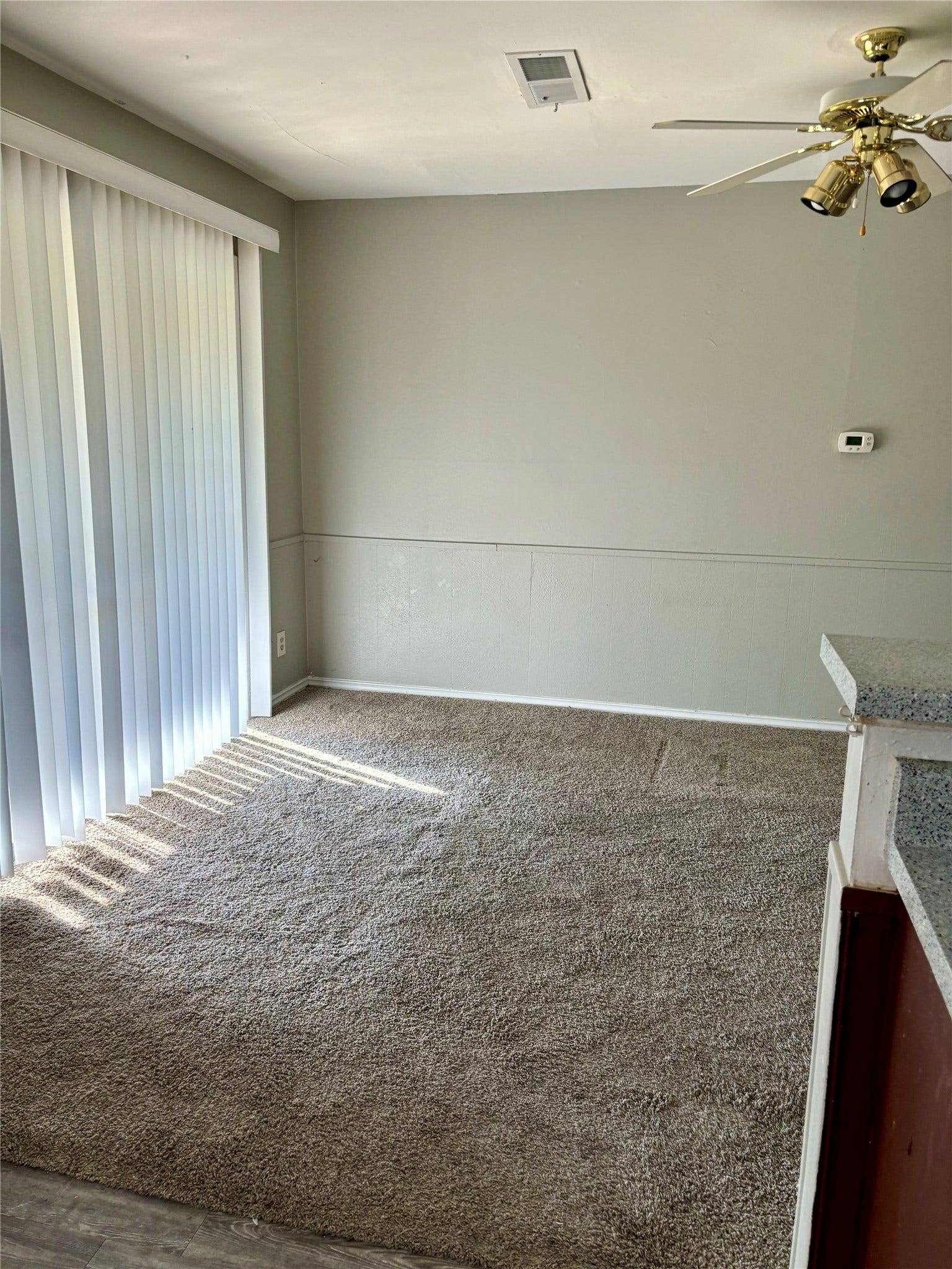 11119 Jutland Road, Houston, TX 77048 Living room