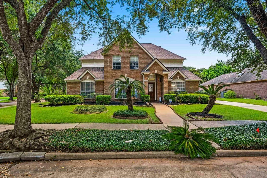 Property photo for 3926 Felicia Drive, Sugar Land, TX