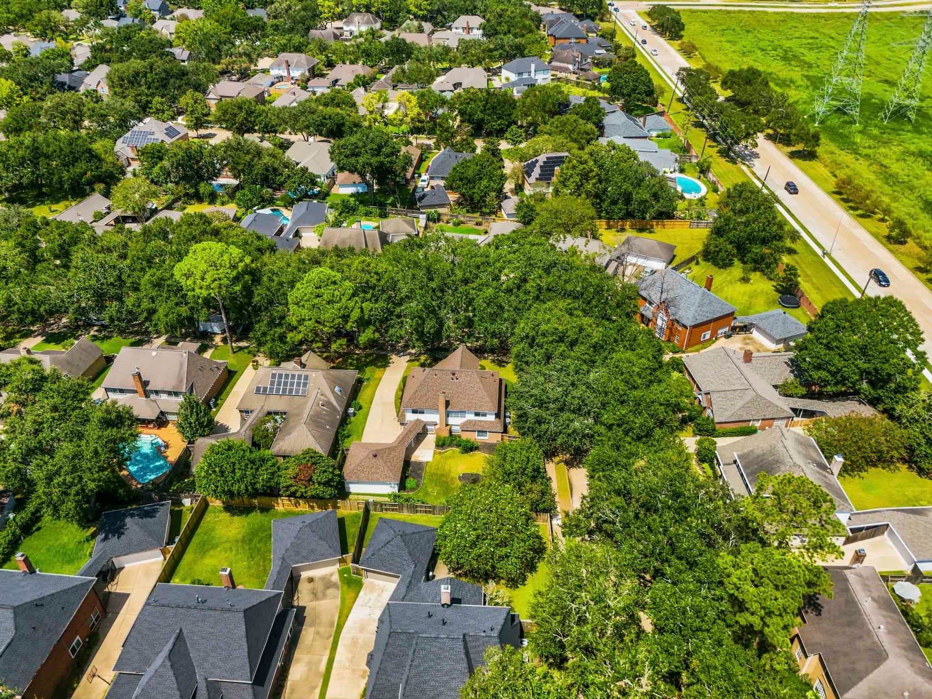 3926 Felicia Drive, Sugar Land, TX 77479 Aerial view showcases close proximity to main roadways.