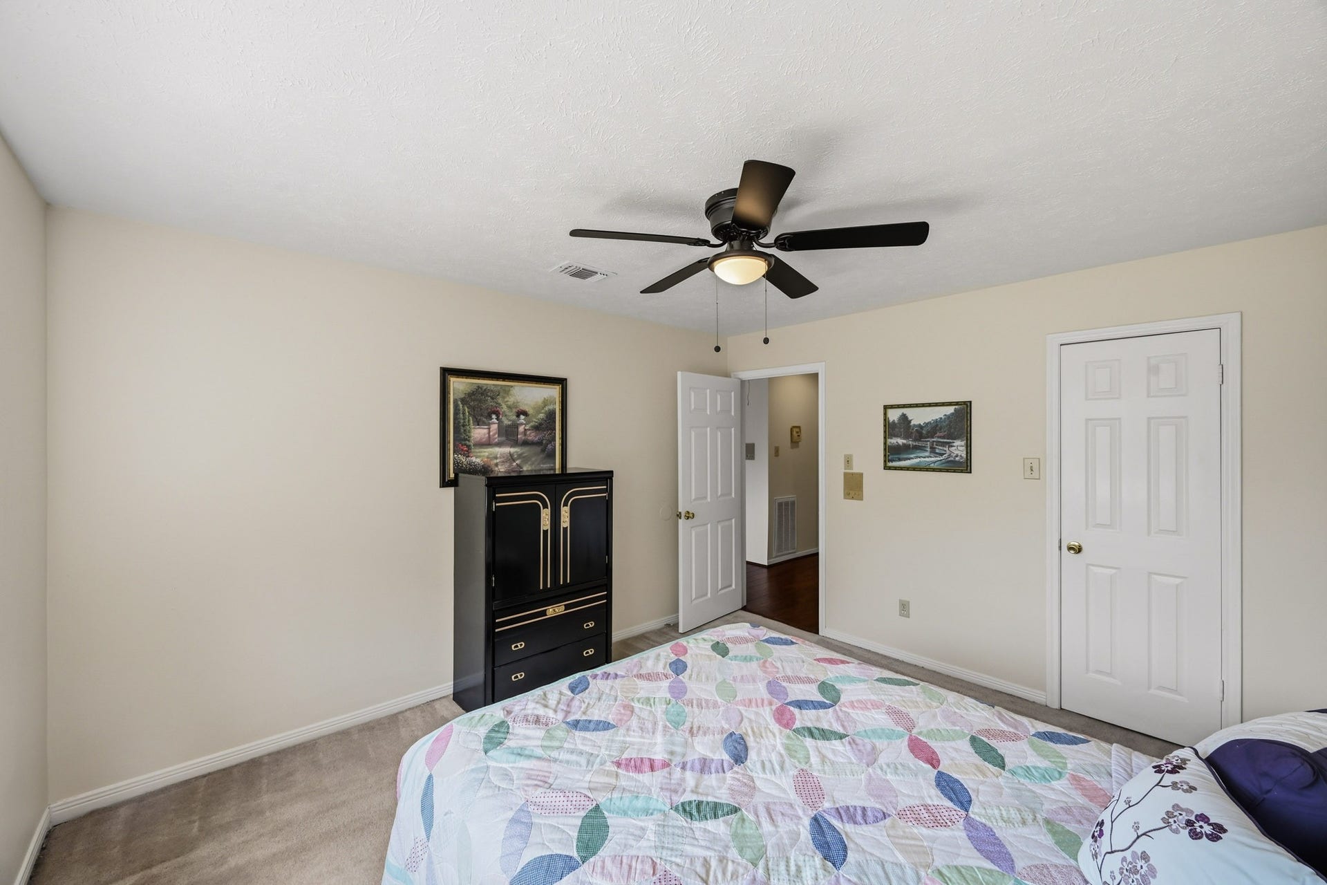 3926 Felicia Drive, Sugar Land, TX 77479 3926 Felicia Drive, Sugar Land, TX 77479