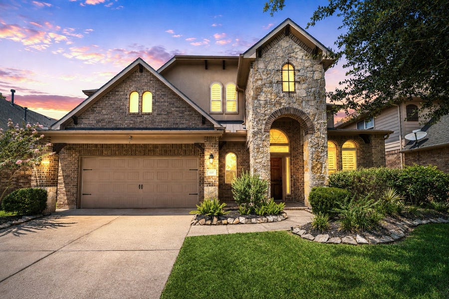Property photo for 155 W Wading Pond Circle, Tomball, TX