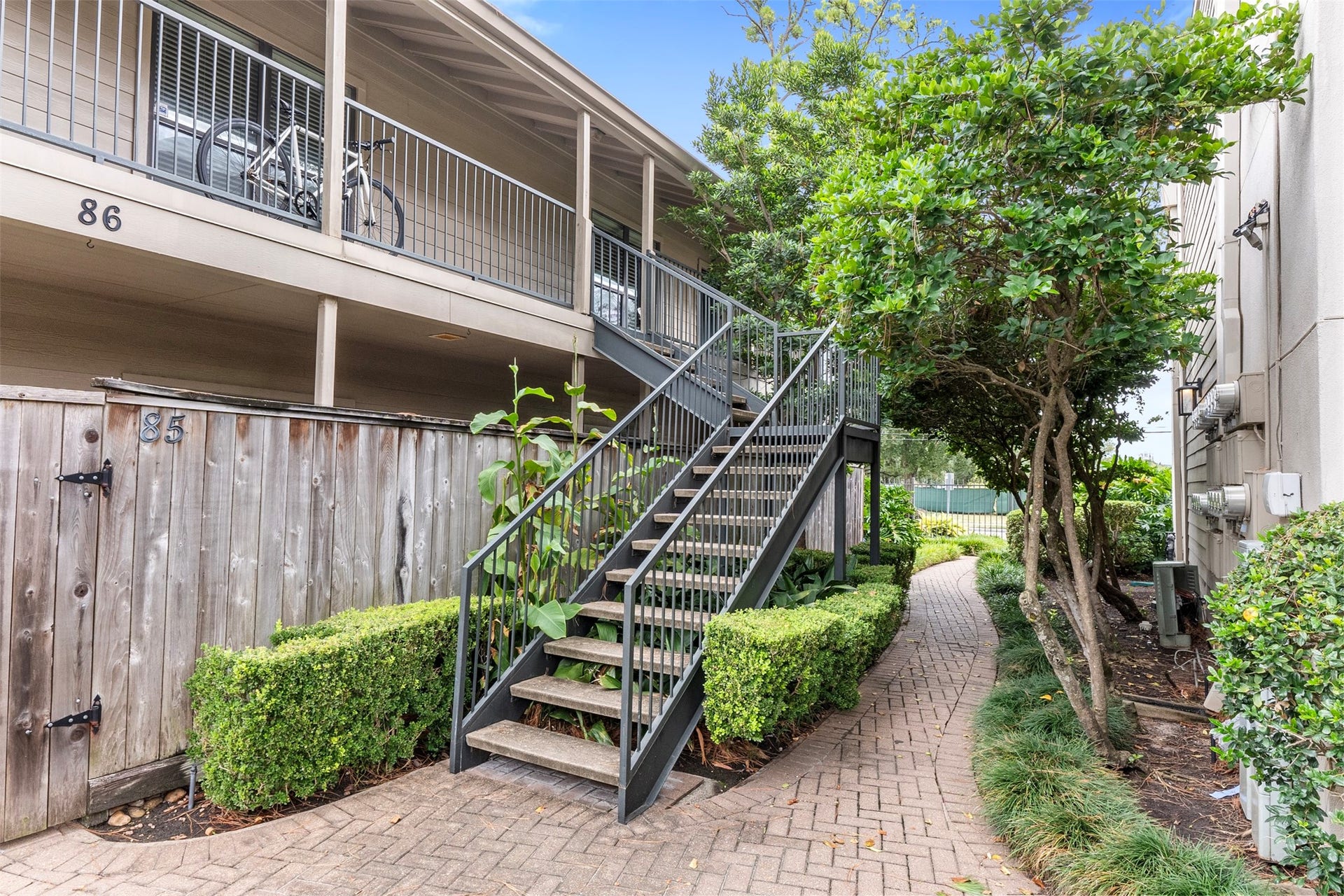 1100 Augusta Drive, #88, Houston, TX 77057 1100 Augusta Drive, #88, Houston, TX 77057