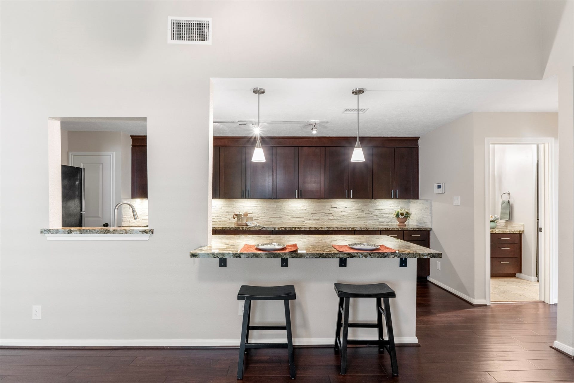 1100 Augusta Drive, #88, Houston, TX 77057 1100 Augusta Drive, #88, Houston, TX 77057