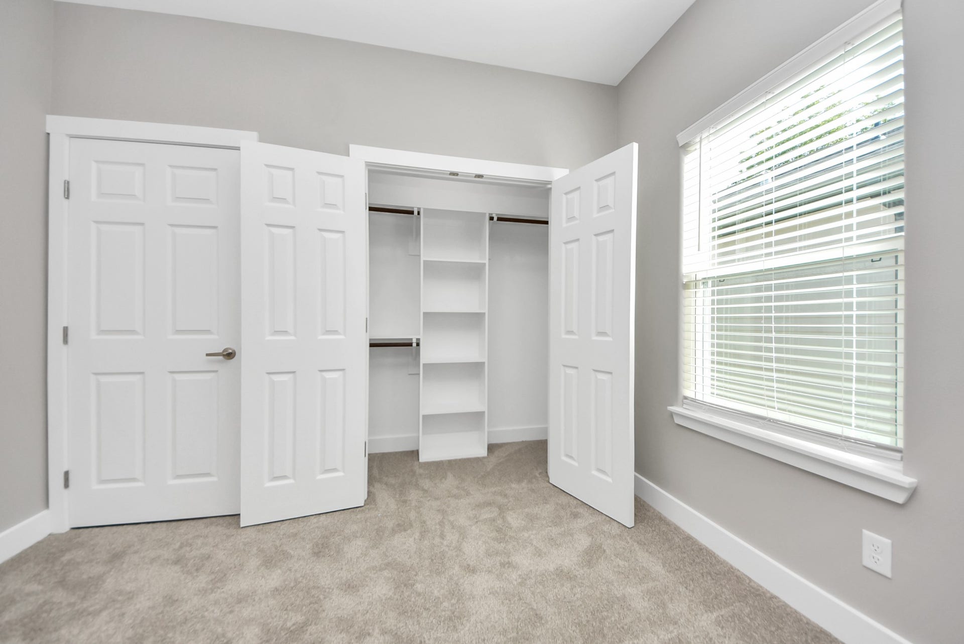 604 Miriam Street, Baytown, TX 77520 604 Miriam Street, Baytown, TX 77520