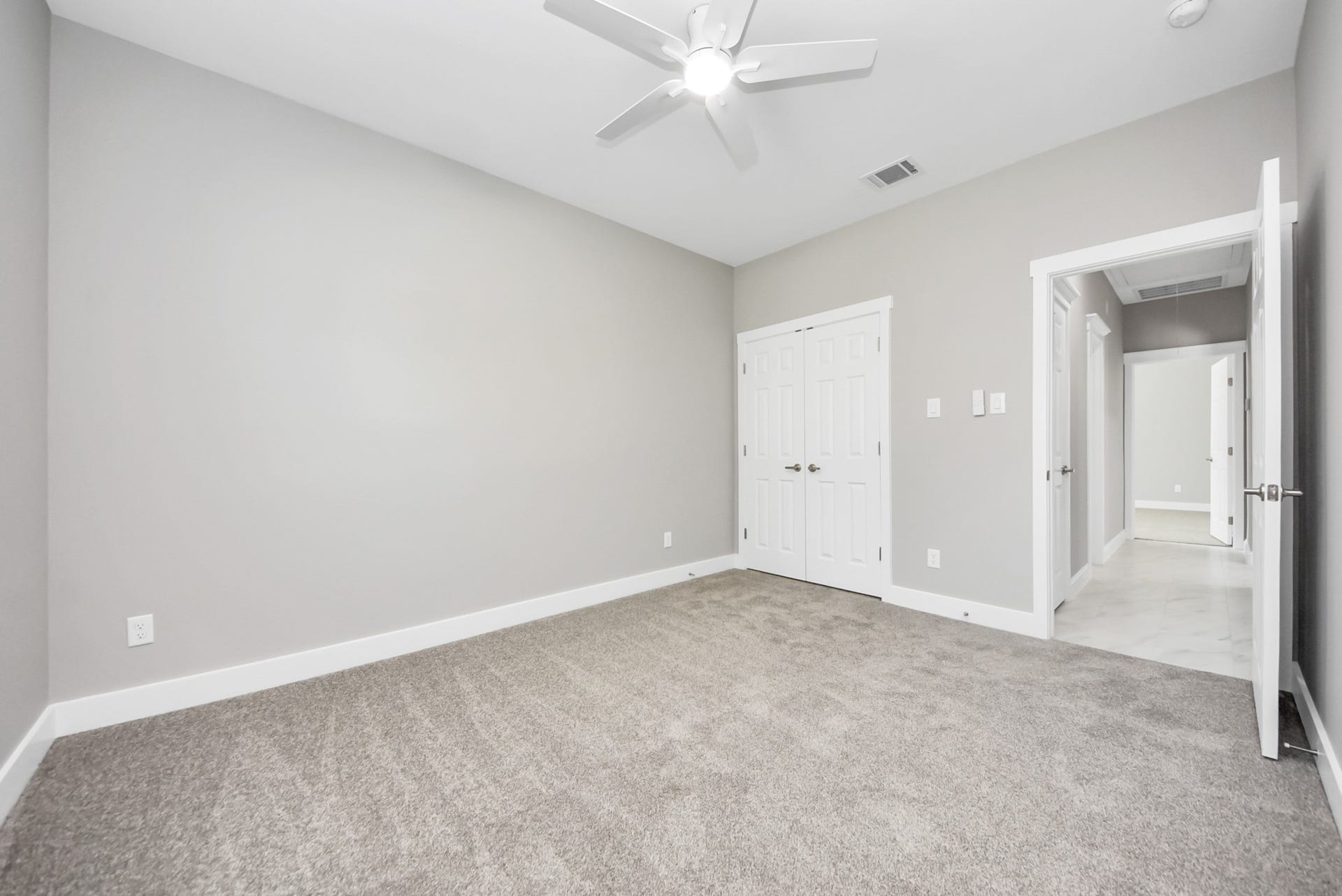 604 Miriam Street, Baytown, TX 77520 604 Miriam Street, Baytown, TX 77520