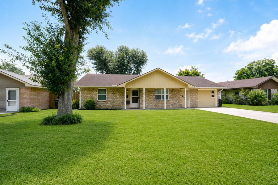 Property photo for 9531 Weatherwood Drive, Houston, TX