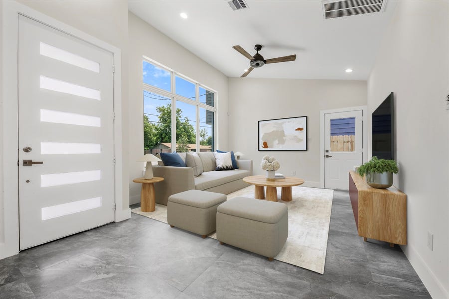 Property photo for 1277 Dewalt Street, Houston, TX