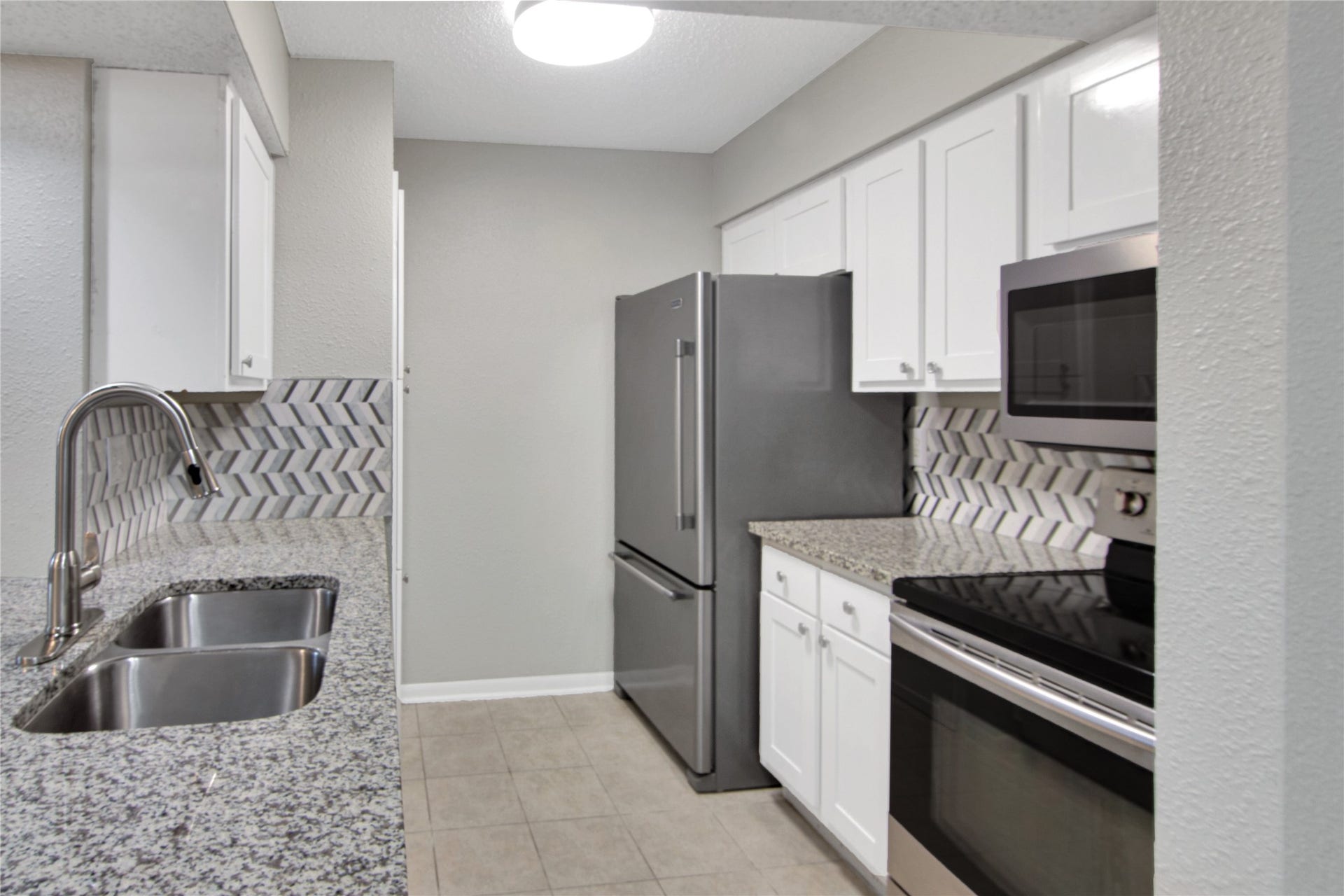 260 El Dorado Boulevard, #1105, Houston, TX 77598 Kitchen