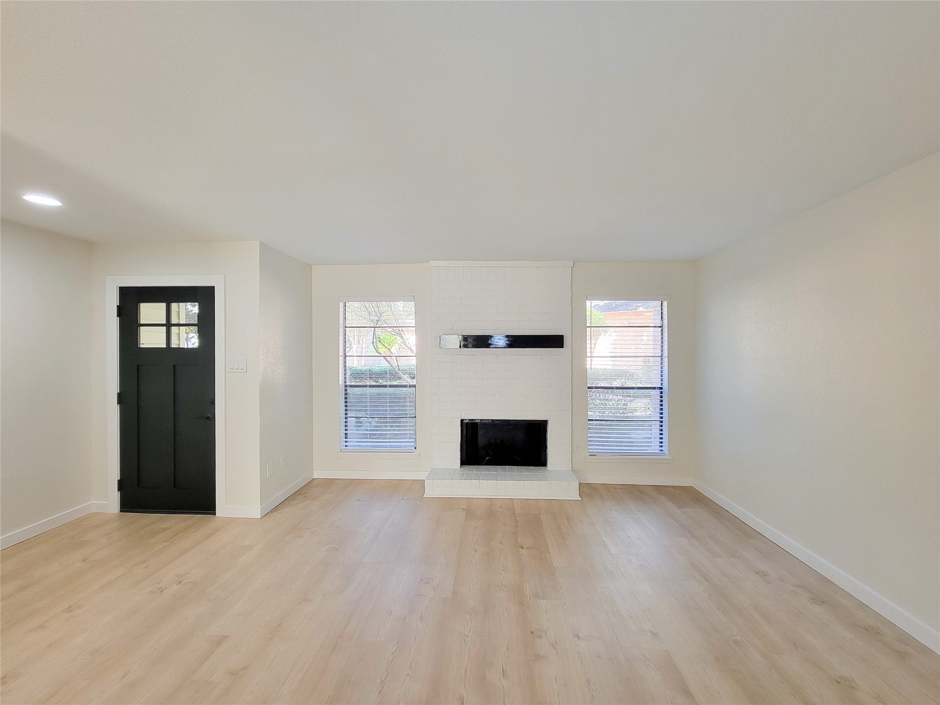 2590 Bering, Houston, TX 77057 2590 Bering, Houston, TX 77057