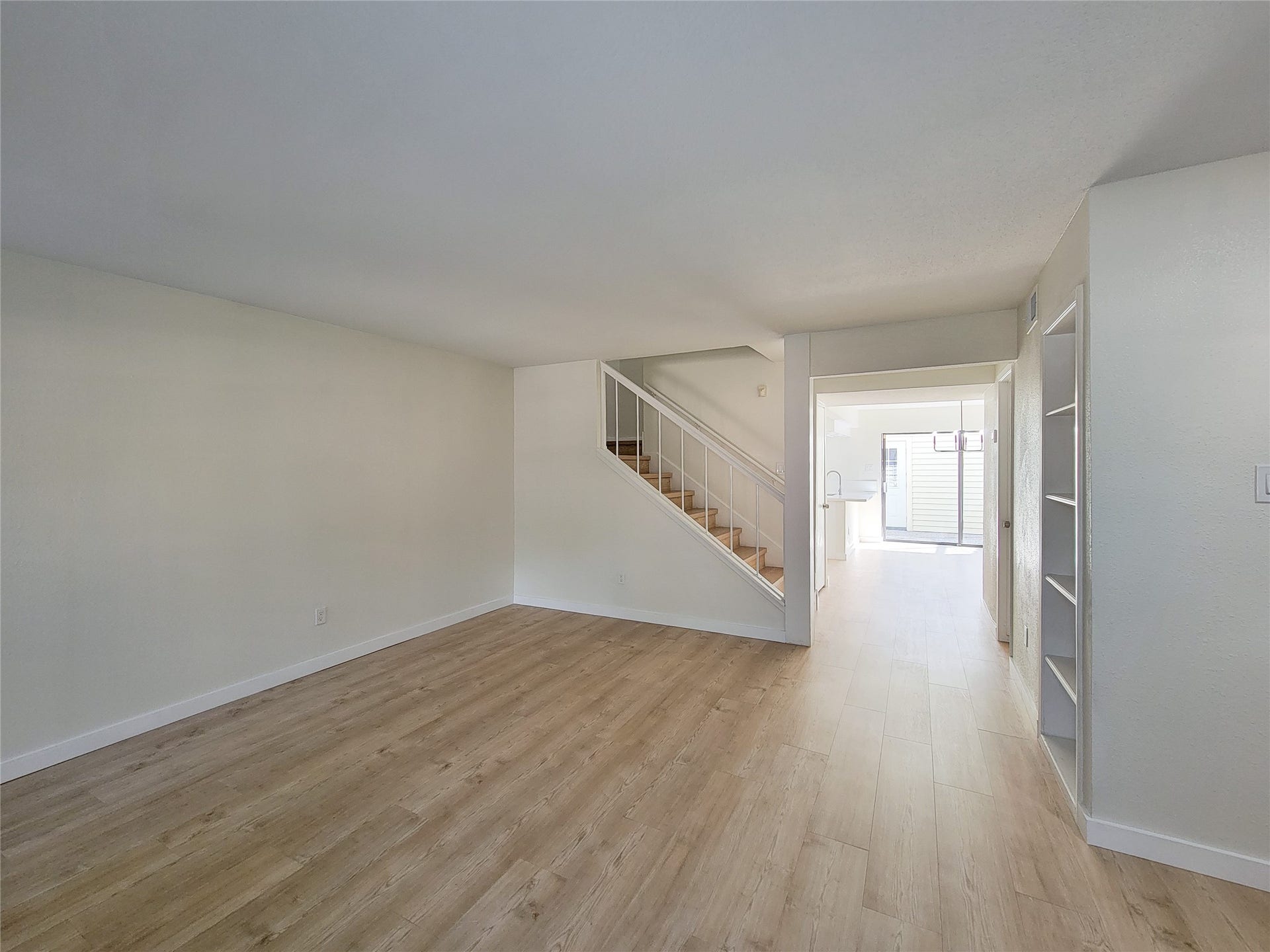 2590 Bering, Houston, TX 77057 2590 Bering, Houston, TX 77057
