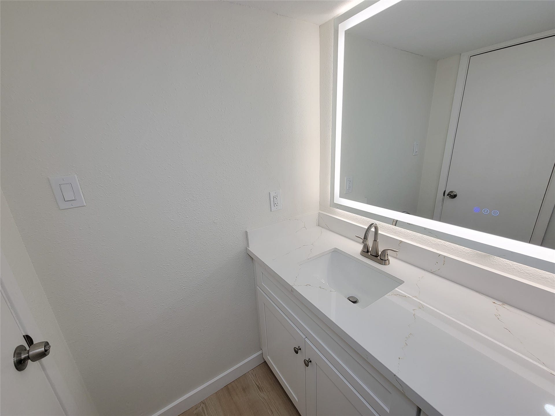2590 Bering, Houston, TX 77057 2590 Bering, Houston, TX 77057