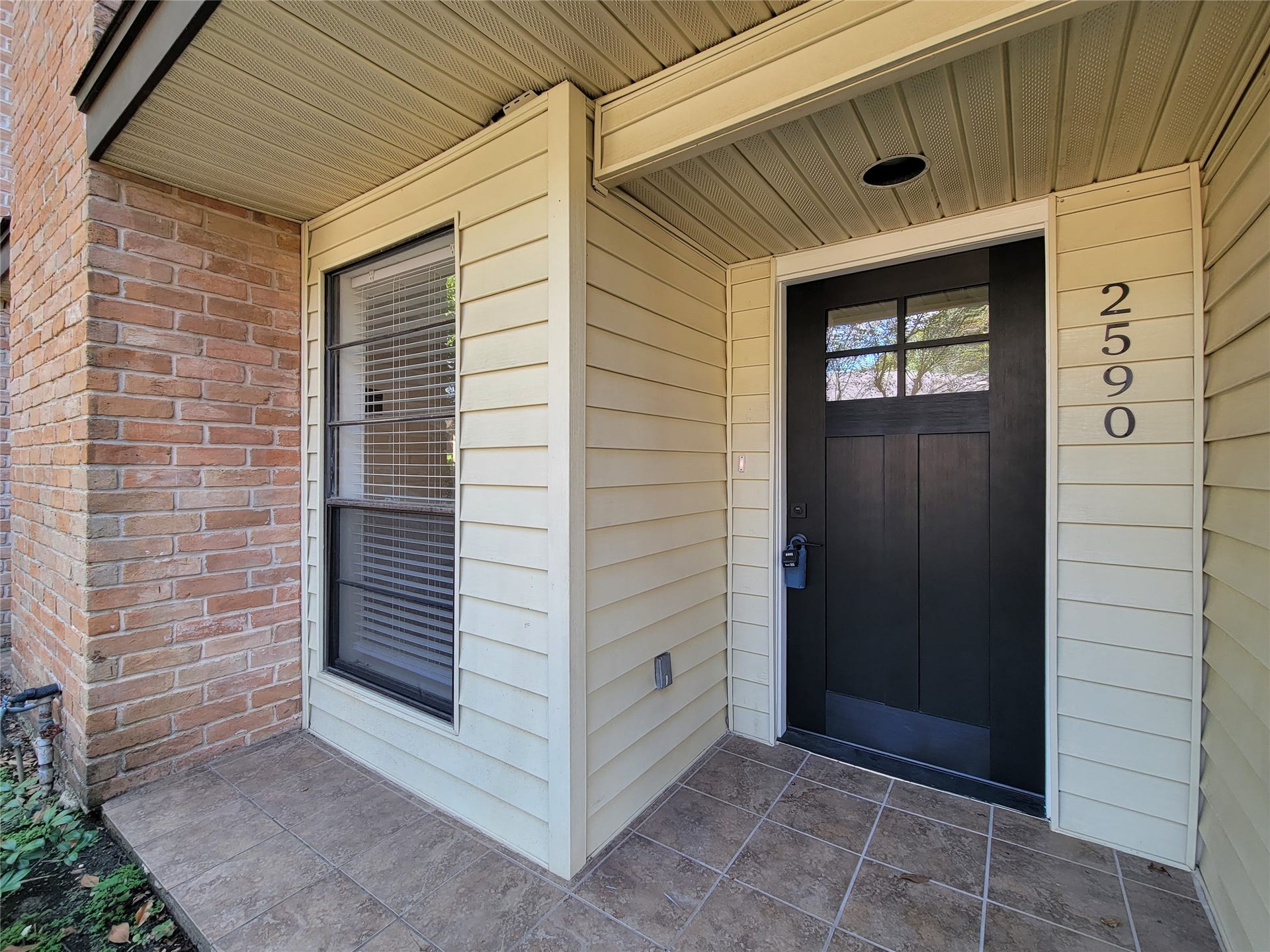2590 Bering, Houston, TX 77057 2590 Bering, Houston, TX 77057