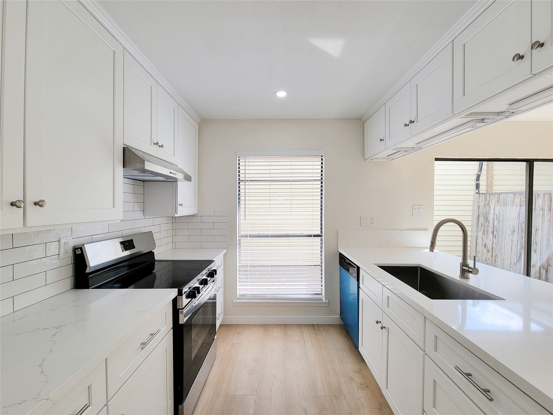 2590 Bering, Houston, TX 77057 2590 Bering, Houston, TX 77057