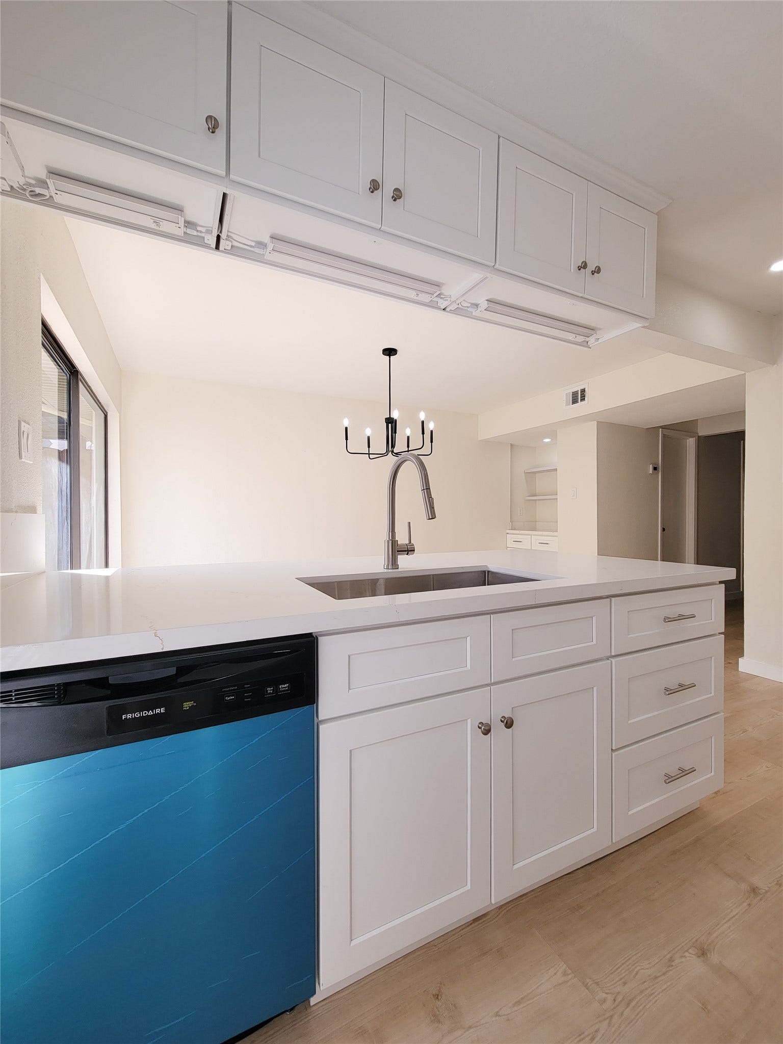 2590 Bering, Houston, TX 77057 2590 Bering, Houston, TX 77057