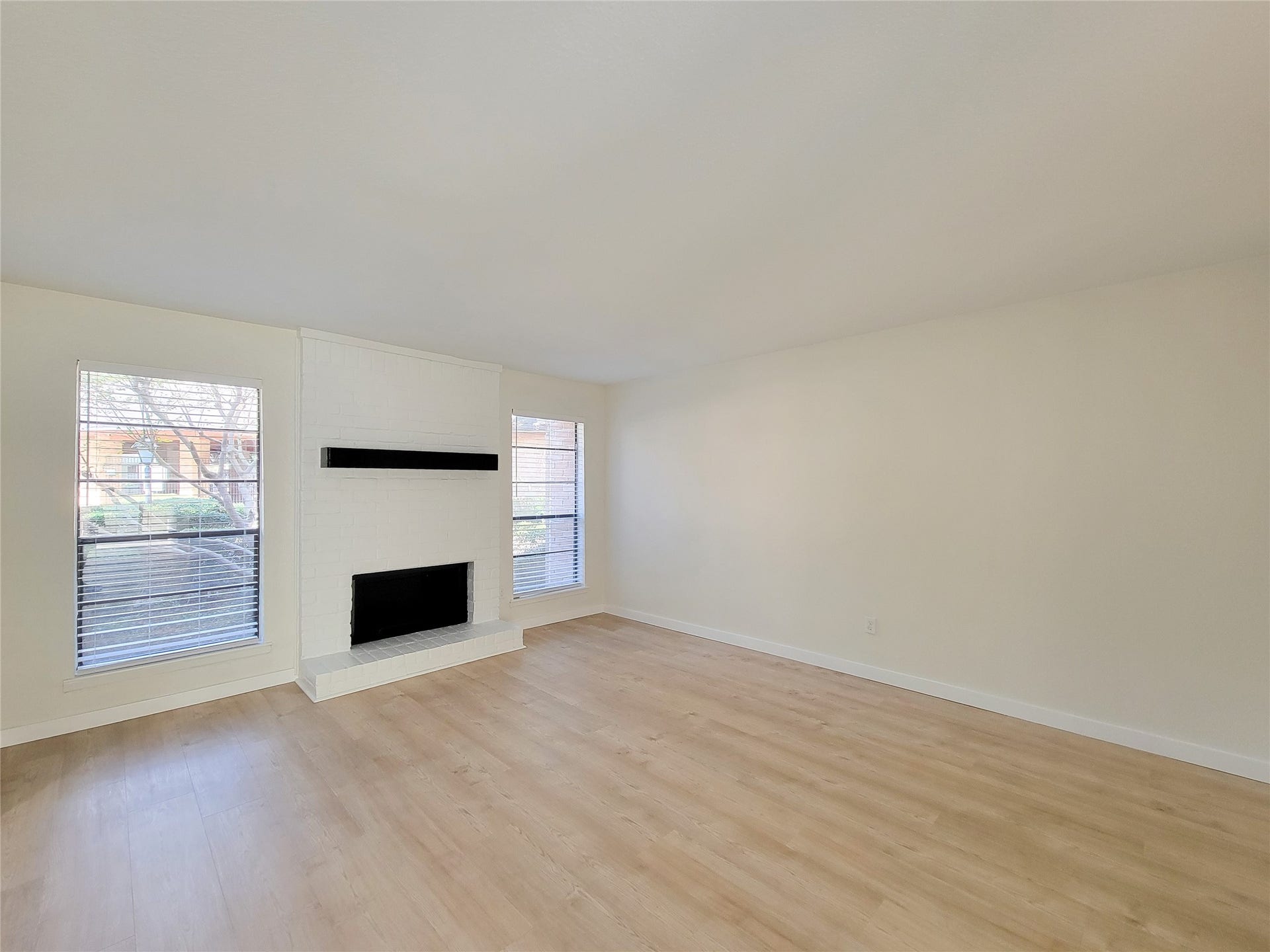 2590 Bering, Houston, TX 77057 2590 Bering, Houston, TX 77057