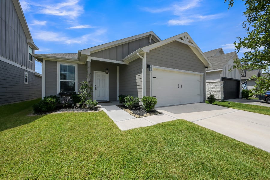 Property photo for 5710 Finely Run Street, Spring, TX