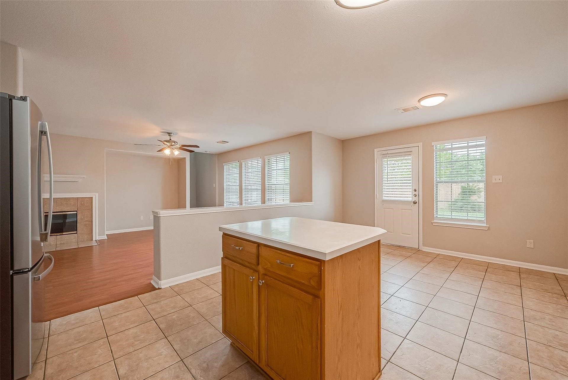 9234 Windswept Grove Drive, Houston, TX 77083 9234 Windswept Grove Drive, Houston, TX 77083
