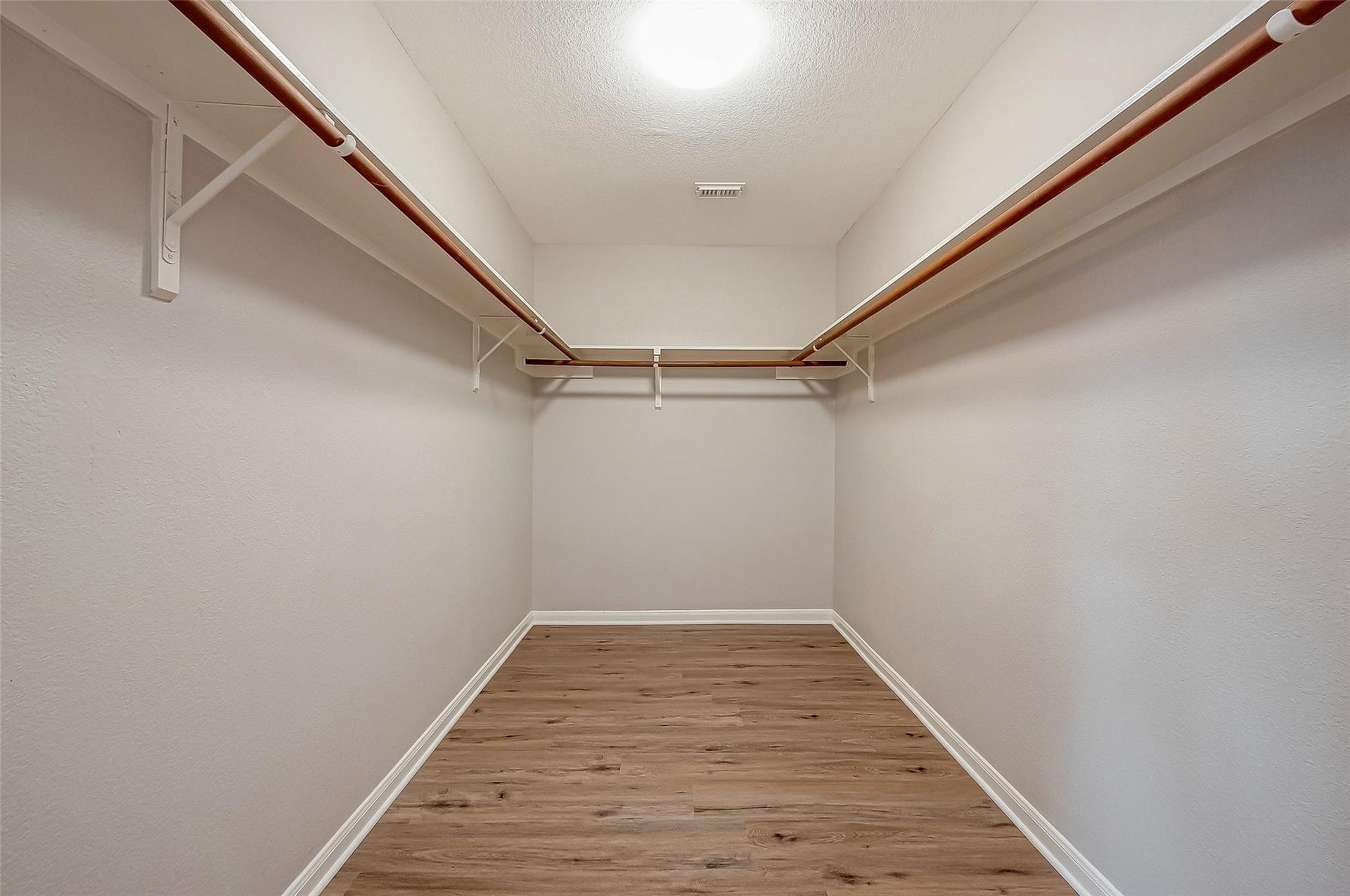 9234 Windswept Grove Drive, Houston, TX 77083 9234 Windswept Grove Drive, Houston, TX 77083