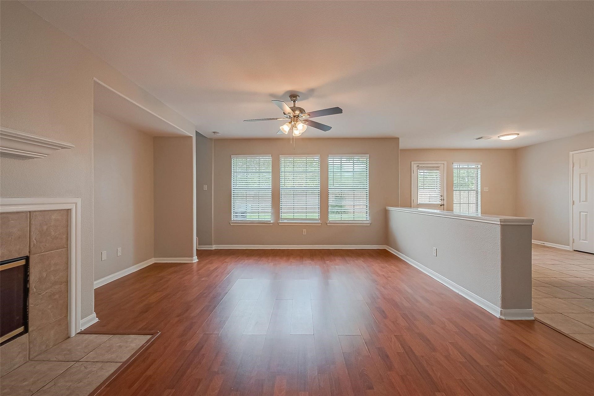 9234 Windswept Grove Drive, Houston, TX 77083 9234 Windswept Grove Drive, Houston, TX 77083