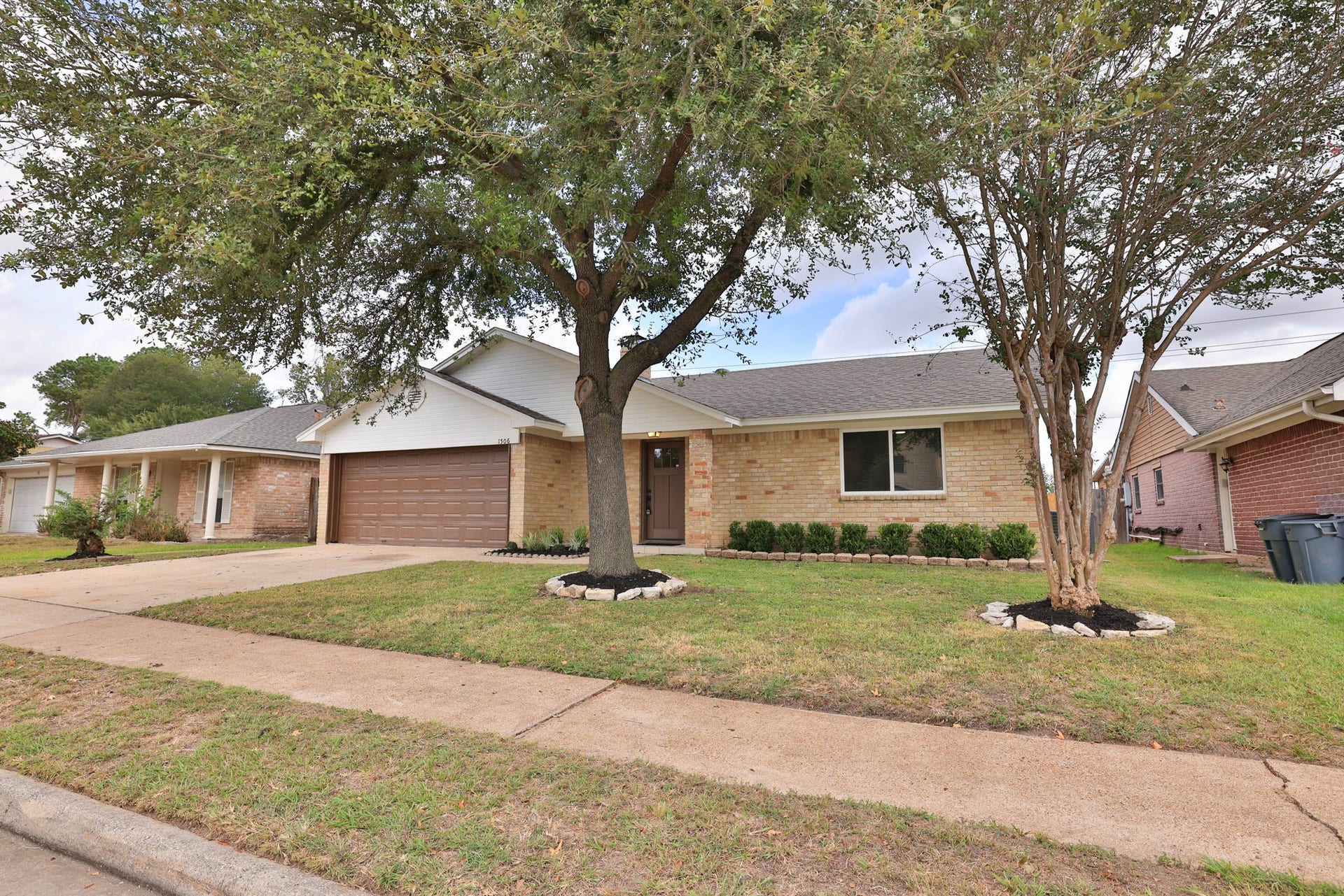 1506 Wilshire Park Drive, Houston, TX 77038 1506 Wilshire Park Drive, Houston, TX 77038