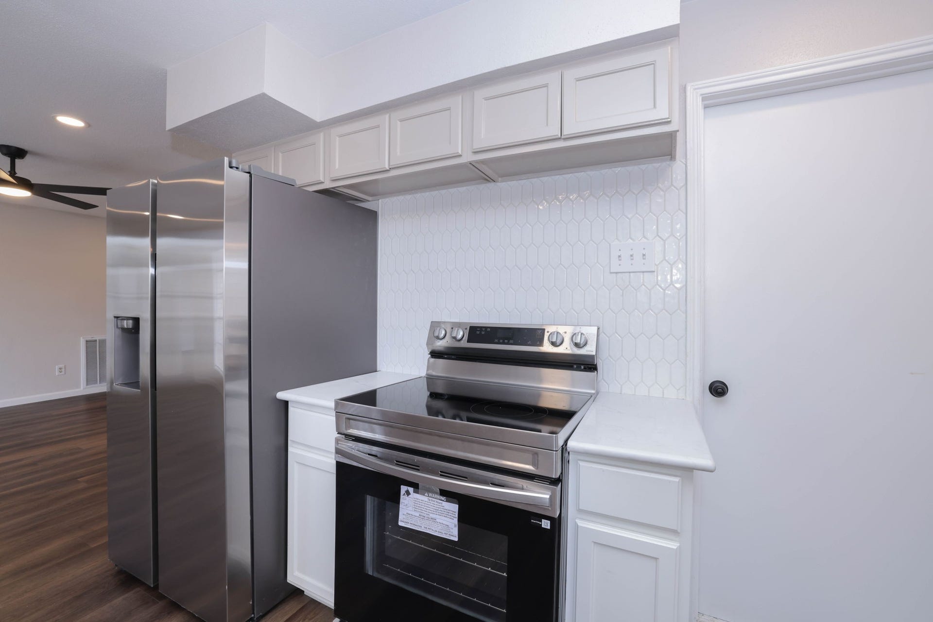 1506 Wilshire Park Drive, Houston, TX 77038 1506 Wilshire Park Drive, Houston, TX 77038