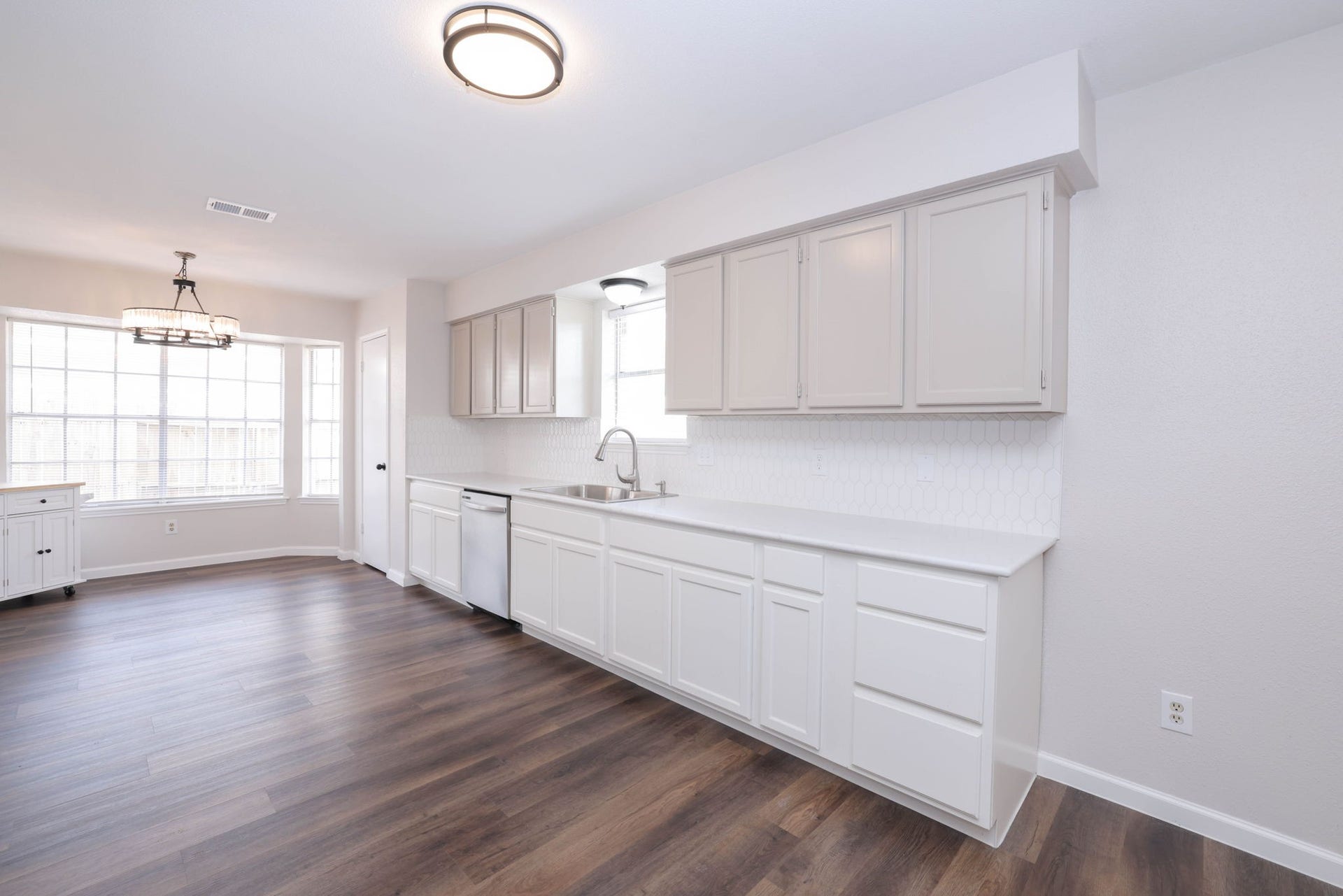 1506 Wilshire Park Drive, Houston, TX 77038 1506 Wilshire Park Drive, Houston, TX 77038