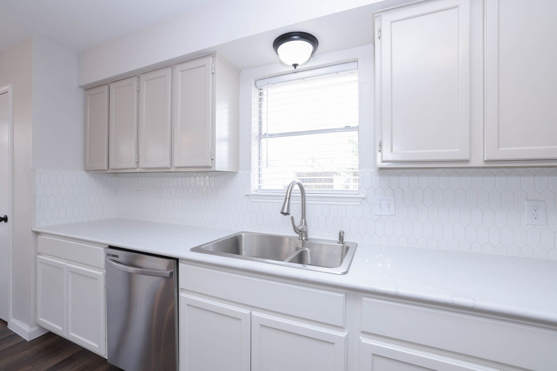 1506 Wilshire Park Drive, Houston, TX 77038 1506 Wilshire Park Drive, Houston, TX 77038