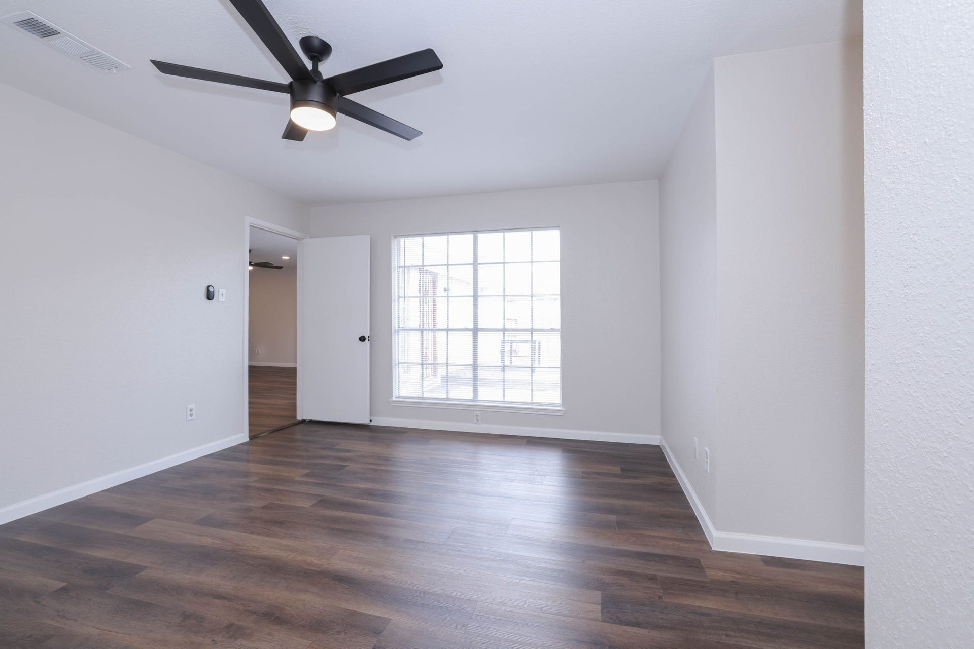 1506 Wilshire Park Drive, Houston, TX 77038 1506 Wilshire Park Drive, Houston, TX 77038