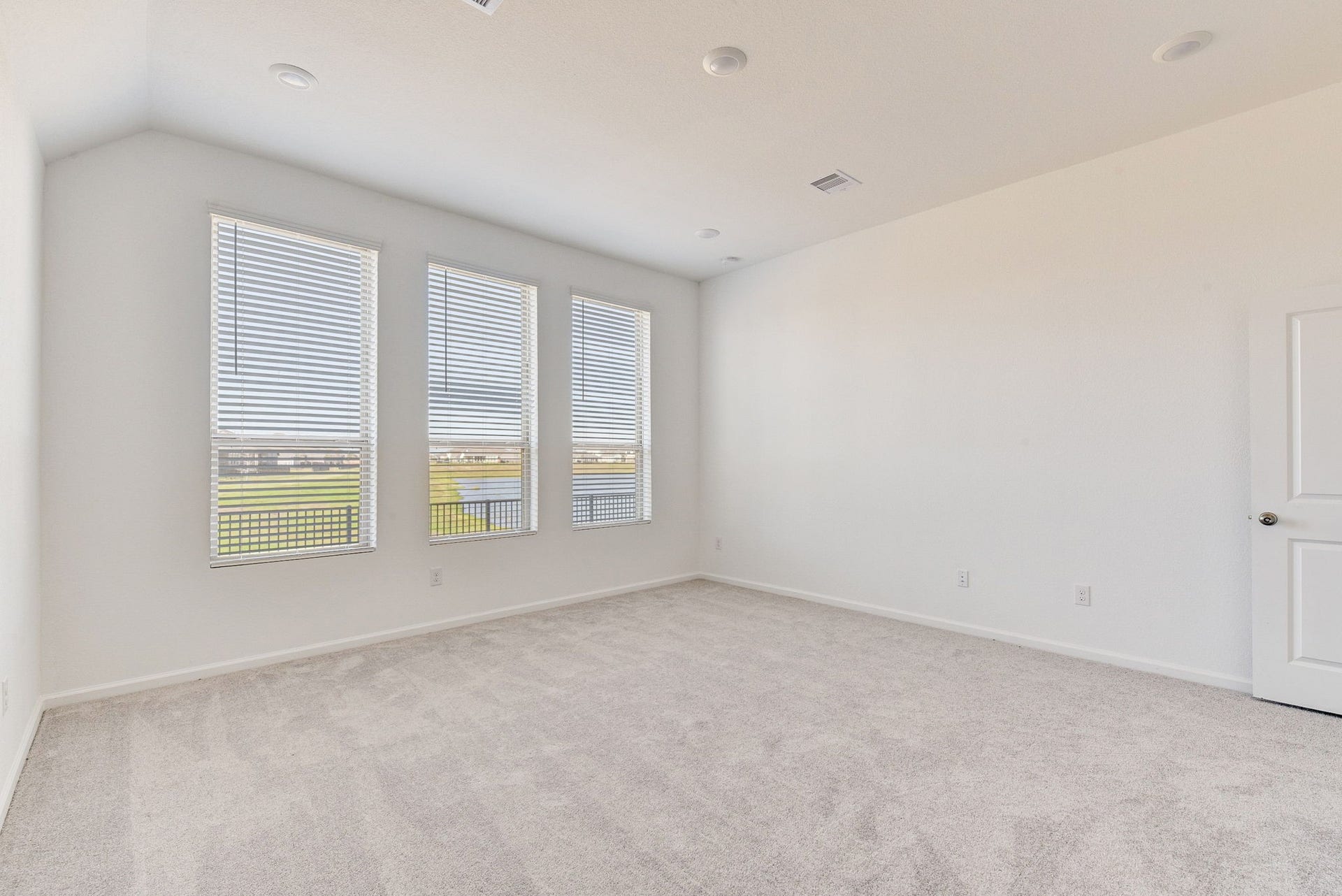 2517 Seneca Lake, Texas City, TX 77568 2517 Seneca Lake, Texas City, TX 77568