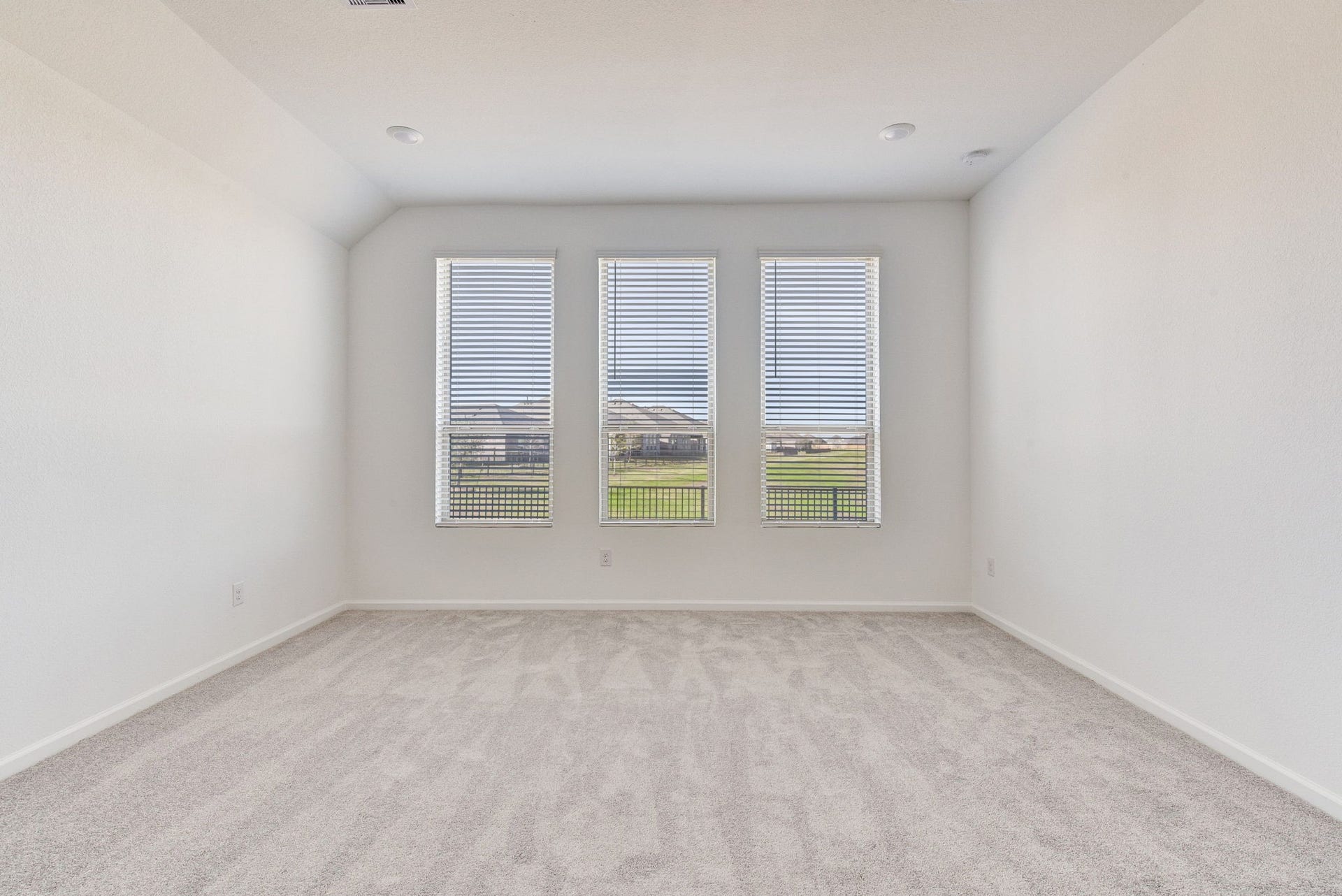 2517 Seneca Lake, Texas City, TX 77568 2517 Seneca Lake, Texas City, TX 77568
