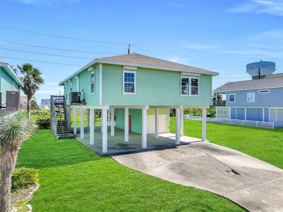 Property photo for 22329 Vista Del Mar, Galveston, TX