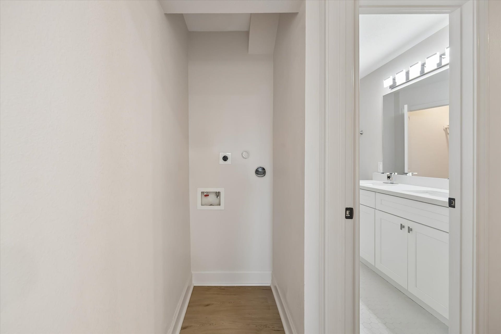 1202 Eubanks Street, Houston, TX 77022