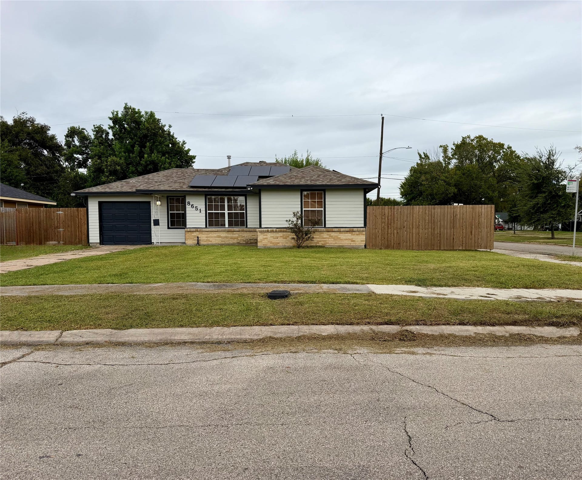 8651 Flossie Mae Street, Houston, TX 77029 8651 Flossie Mae Street, Houston, TX 77029
