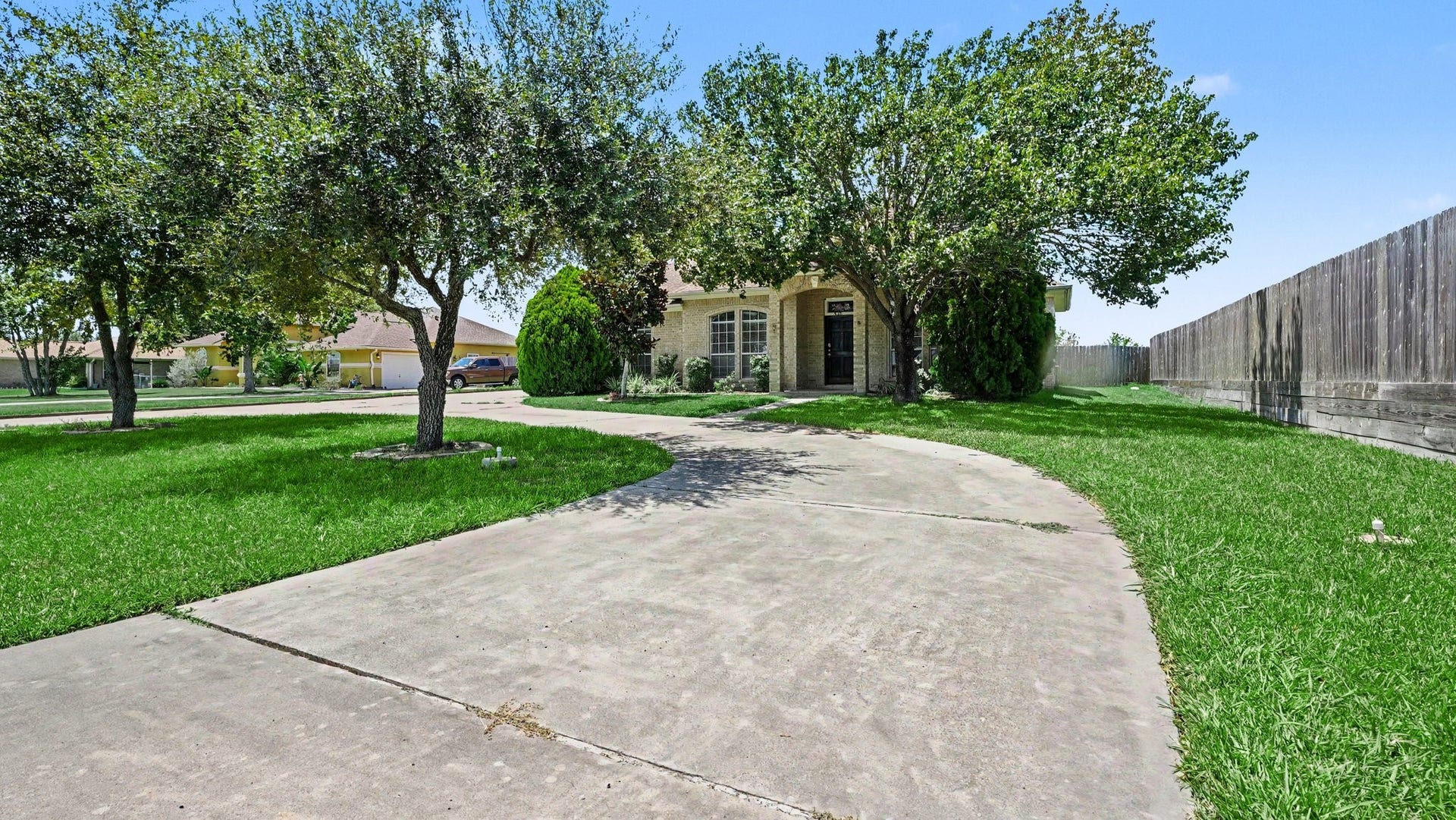 426 27th Street, San Leon, TX 77539 426 27th Street, San Leon, TX 77539