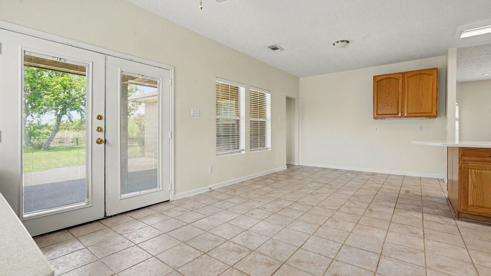 426 27th Street, San Leon, TX 77539 426 27th Street, San Leon, TX 77539