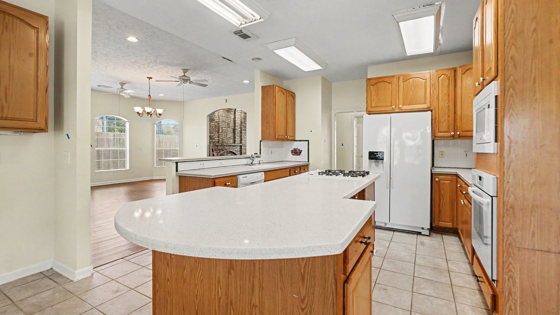 426 27th Street, San Leon, TX 77539 426 27th Street, San Leon, TX 77539