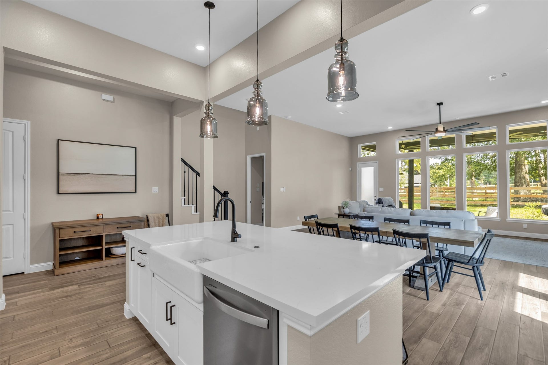 734 Satterwhite Farms Lane, Magnolia, TX 77354 Kitchen