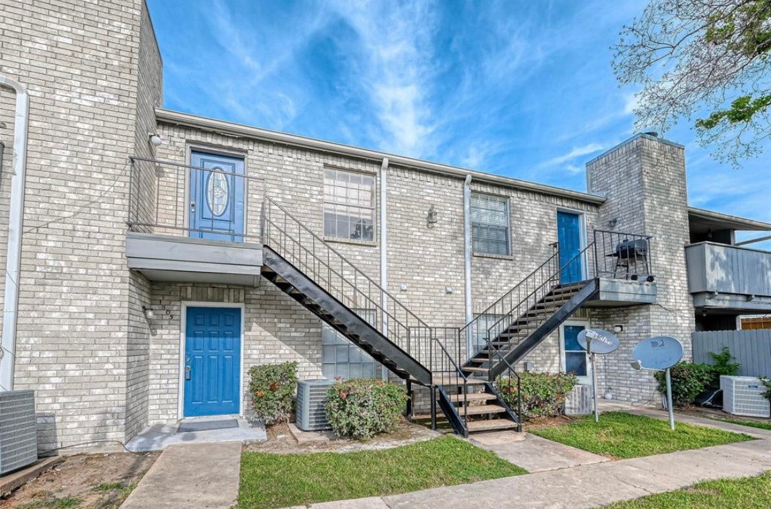 9700 Leawood Boulevard, #212, Houston, TX 77099