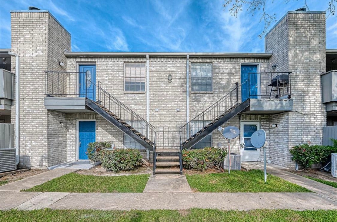 9700 Leawood Boulevard, #212, Houston, TX 77099
