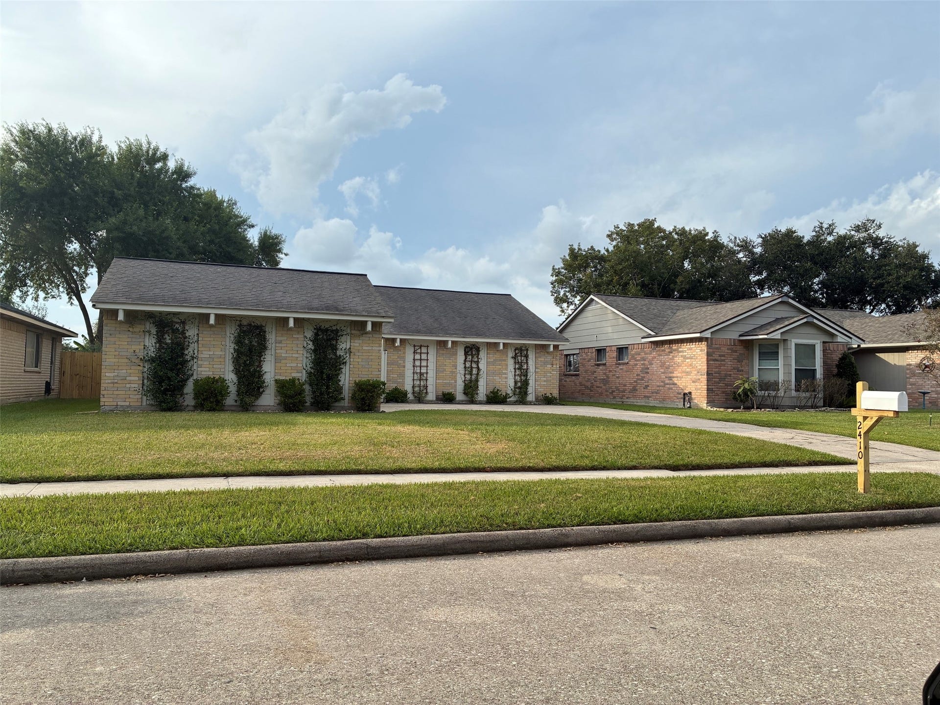 2410 Webster Ranch Road, Friendswood, TX 77546