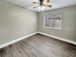5450 Fern Park Drive, Houston, TX 77339 5450 Fern Park Drive, Houston, TX 77339
