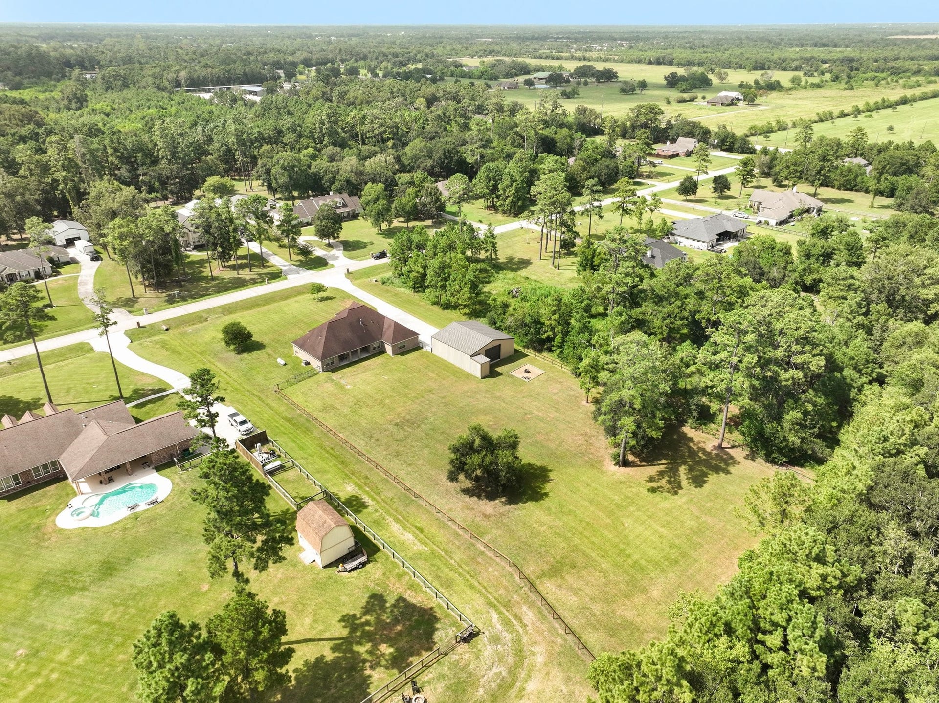 7211 Bayou Timbers Drive, Alvin, TX 77511 7211 Bayou Timbers Drive, Alvin, TX 77511